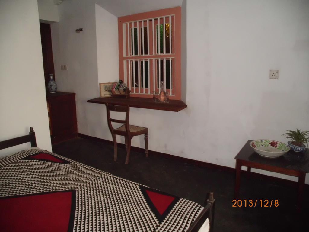Beatrice House Galle Fort - Homestay Δωμάτιο φωτογραφία
